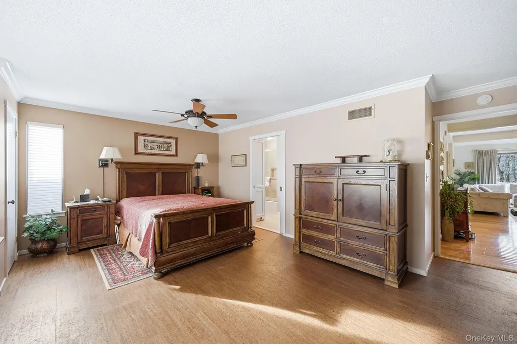 59 Heritage Hills Somers NY 10589