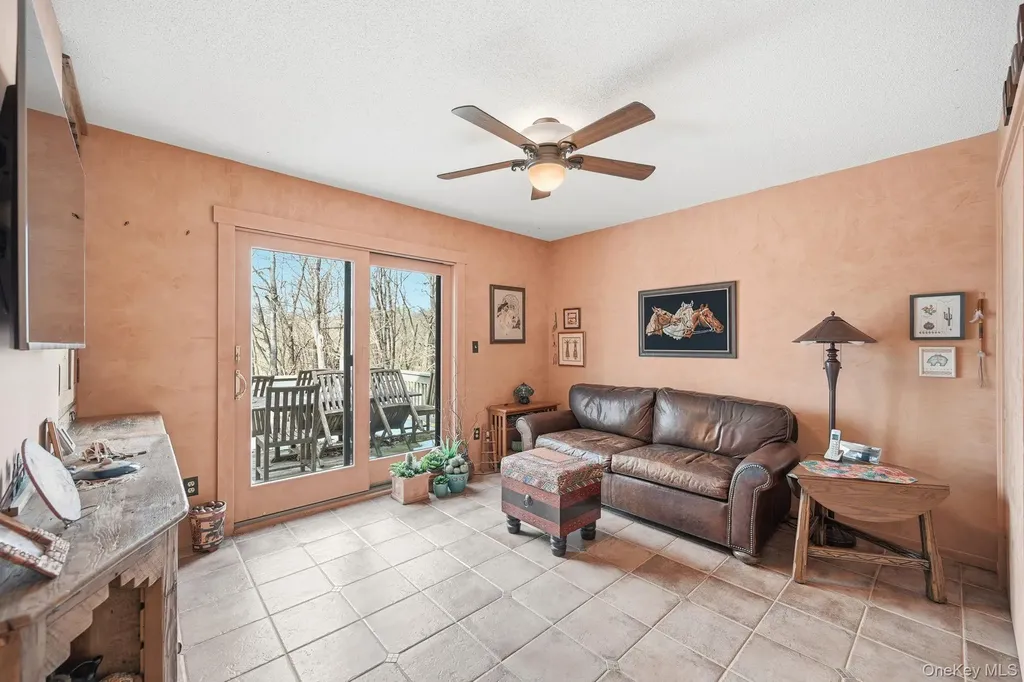 59 Heritage Hills Somers NY 10589