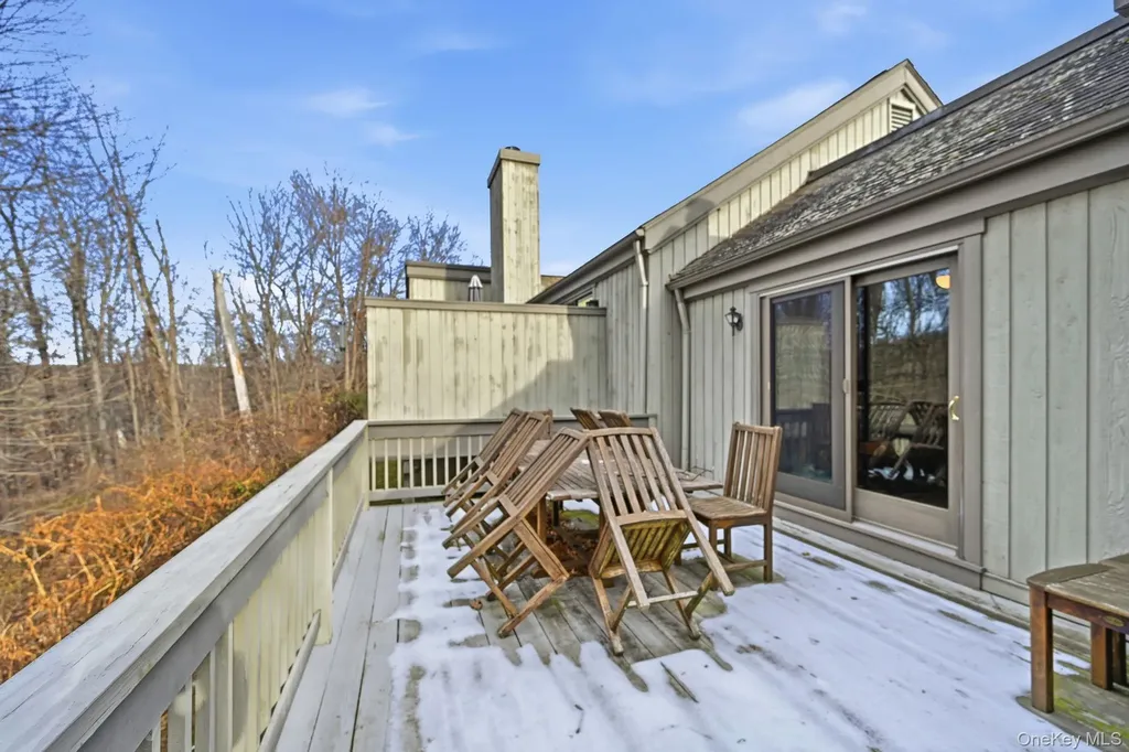 59 Heritage Hills Somers NY 10589
