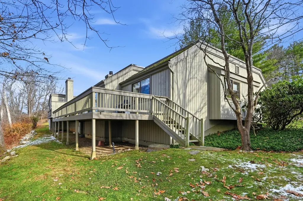 59 Heritage Hills Somers NY 10589