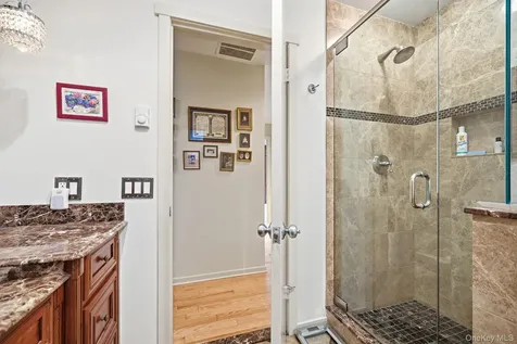 59 Heritage Hills Somers NY 10589