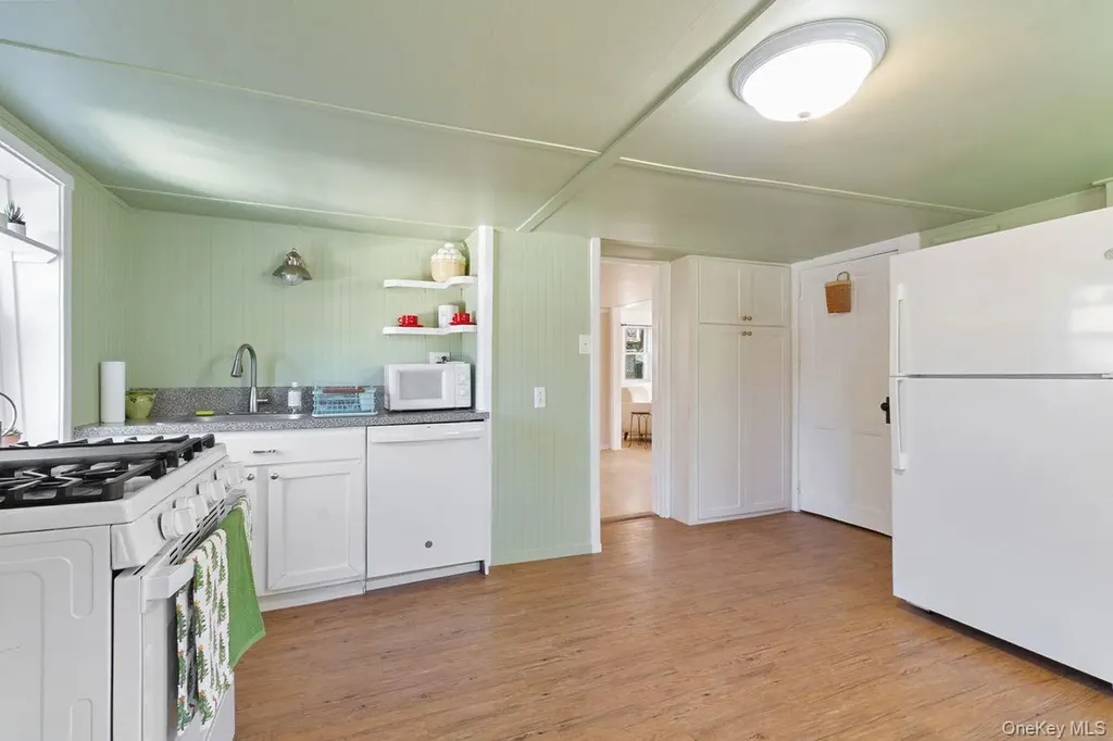 20 Abbeyfield Lane Brewster NY 10509