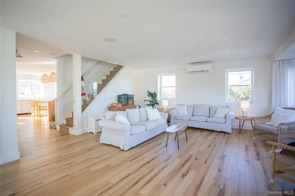 2175 Bay Boulevard Atlantic Beach NY 11509
