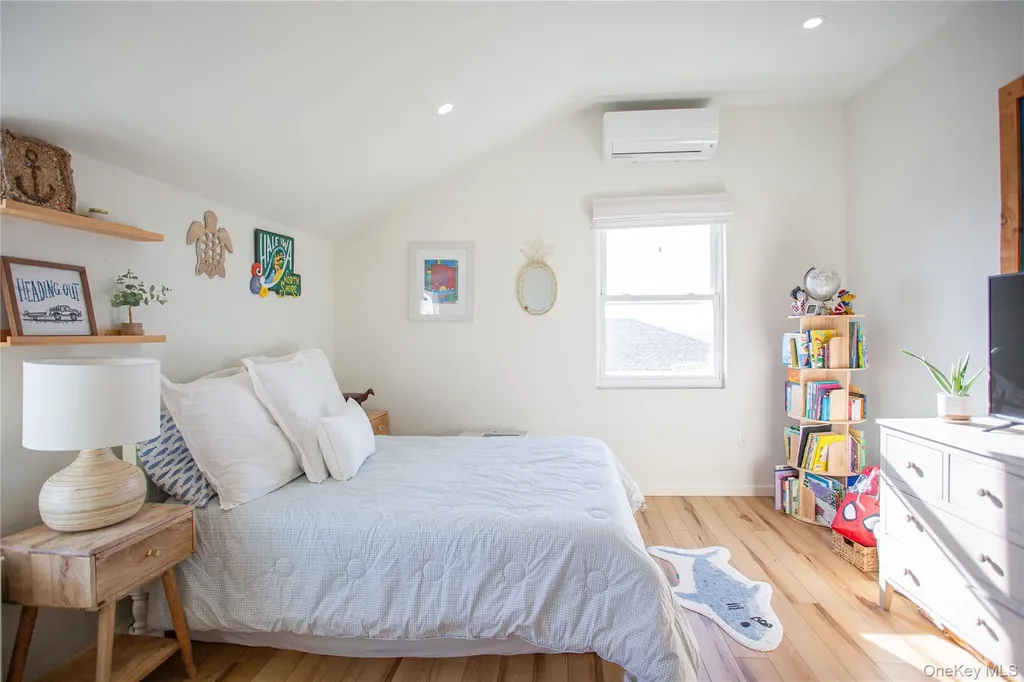 2175 Bay Boulevard Atlantic Beach NY 11509