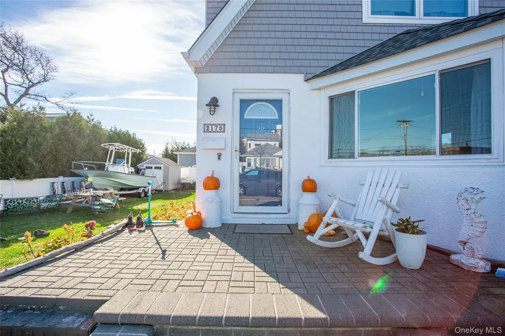 2175 Bay Boulevard Atlantic Beach NY 11509