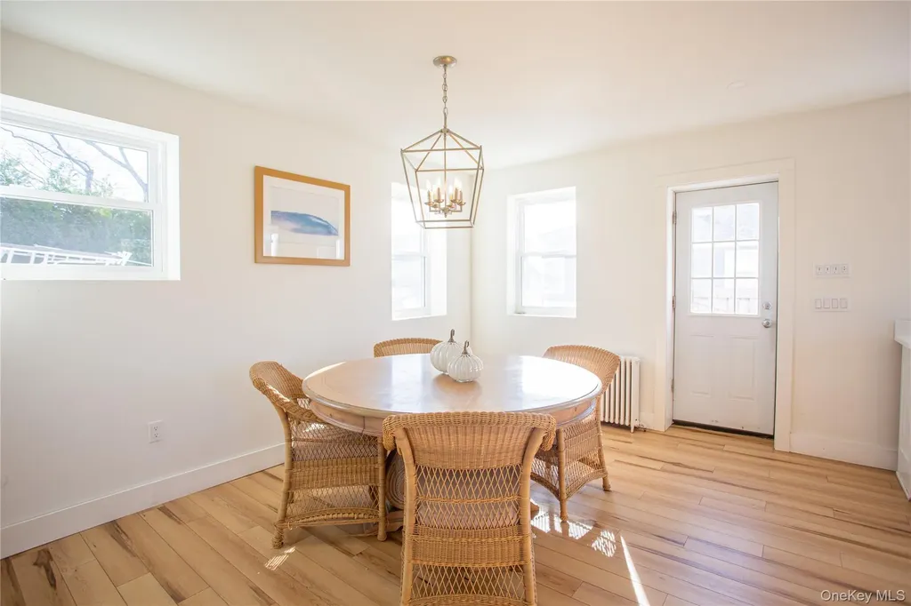 2175 Bay Boulevard Atlantic Beach NY 11509