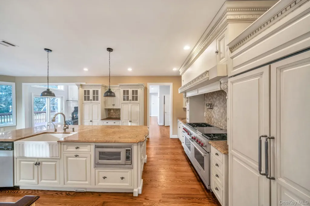 7 Hampton Road Airmont NY 10901