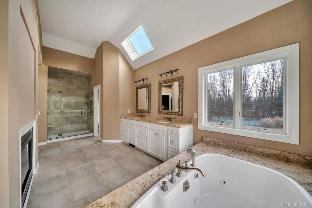 7 Hampton Road Airmont NY 10901