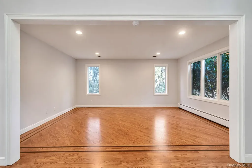7 Hampton Road Airmont NY 10901
