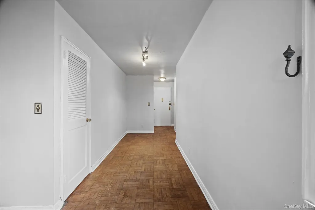480 Riverdale Yonkers NY 10705