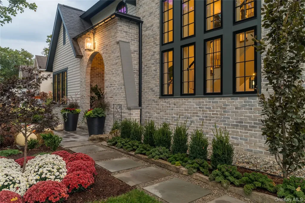 4 Autumn Lane Call Listing Agent NY 12866