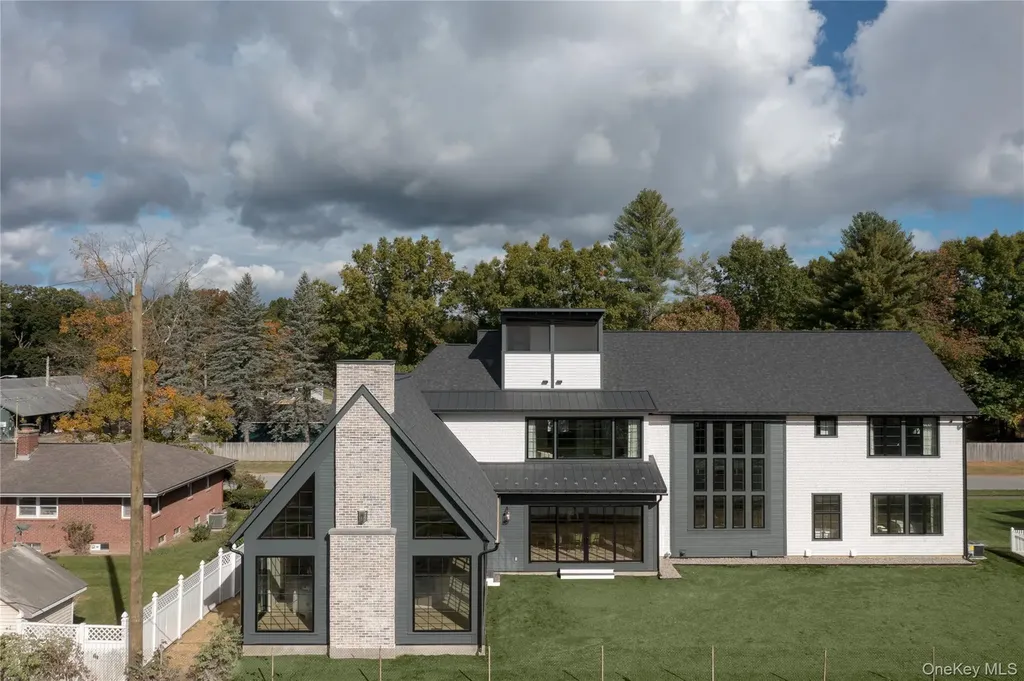 4 Autumn Lane Call Listing Agent NY 12866