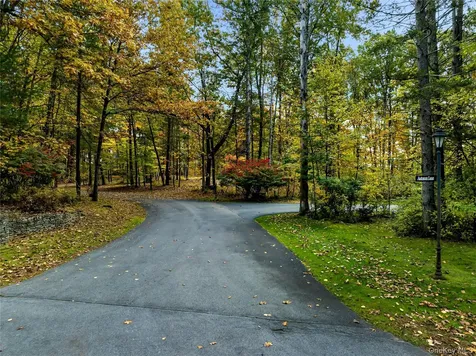 4 Autumn Lane Call Listing Agent NY 12866