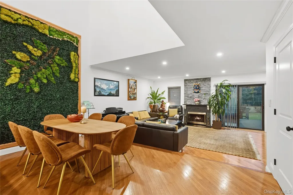 93 Estate Drive Jericho NY 11753