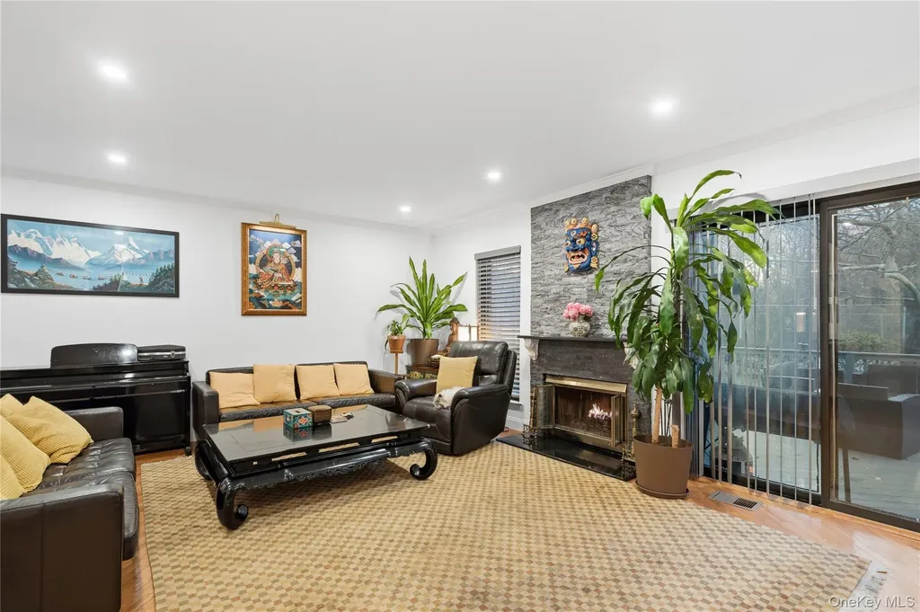 93 Estate Drive Jericho NY 11753