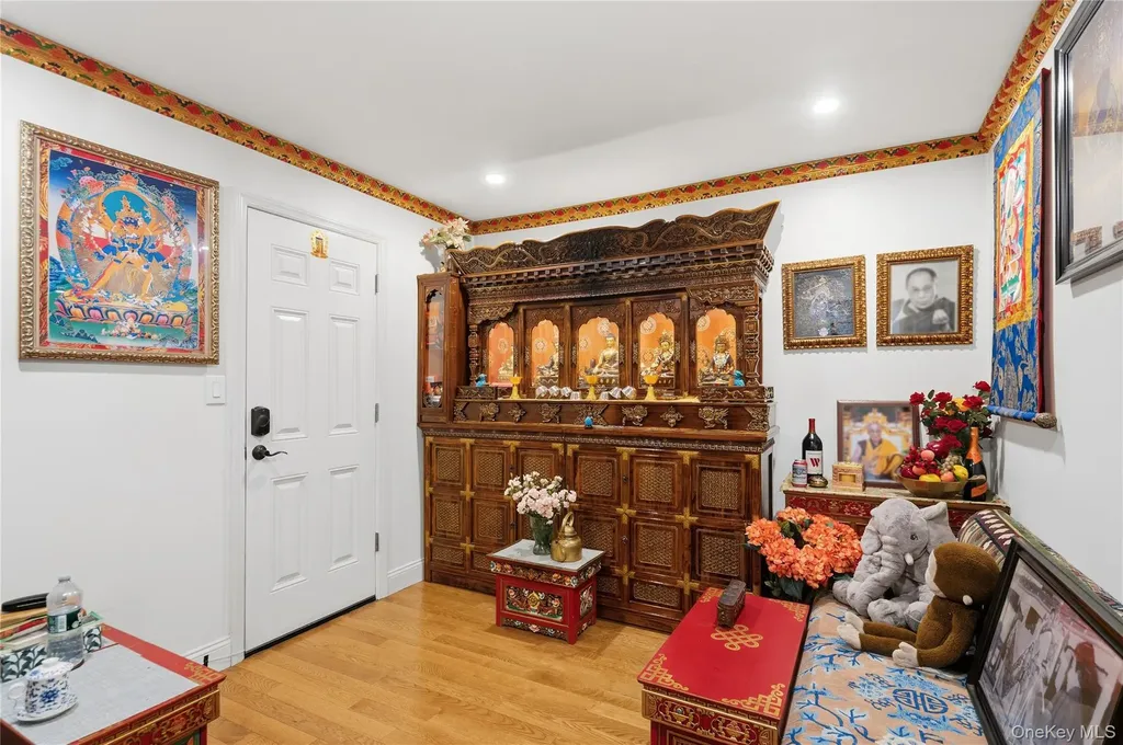93 Estate Drive Jericho NY 11753