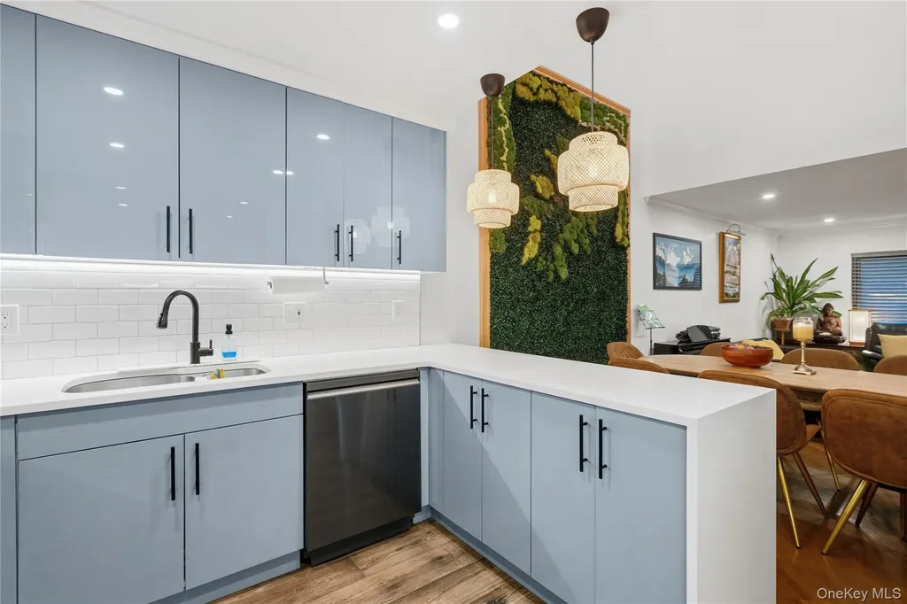93 Estate Drive Jericho NY 11753