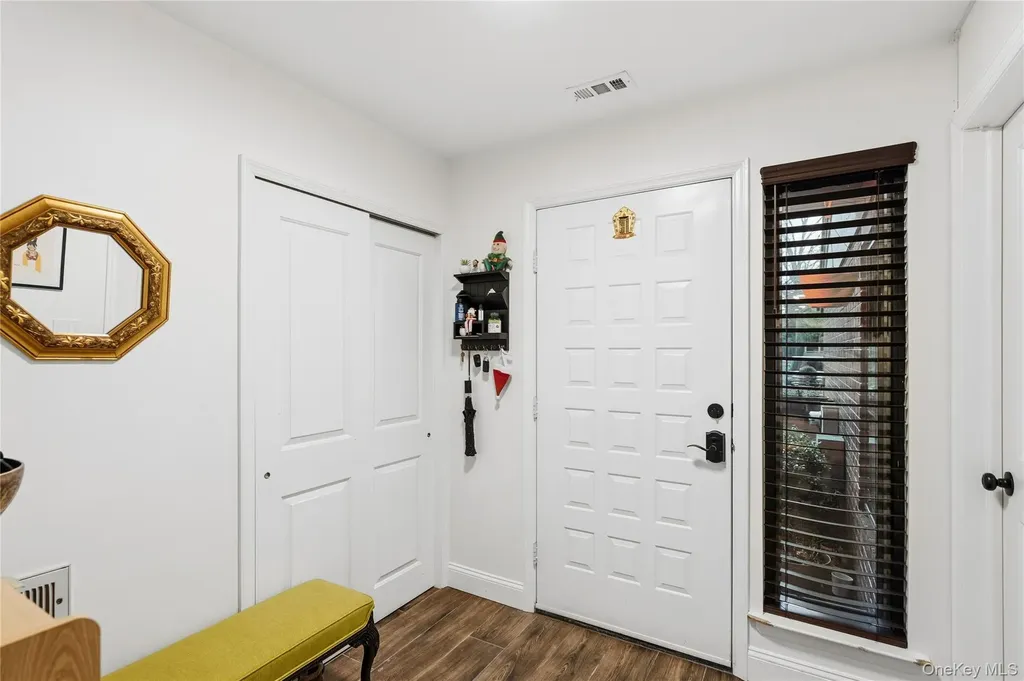 93 Estate Drive Jericho NY 11753