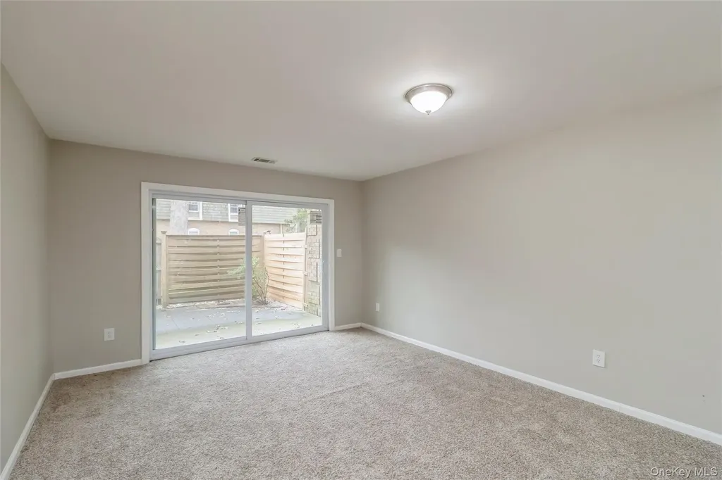655 Middle Country Road Coram NY 11727