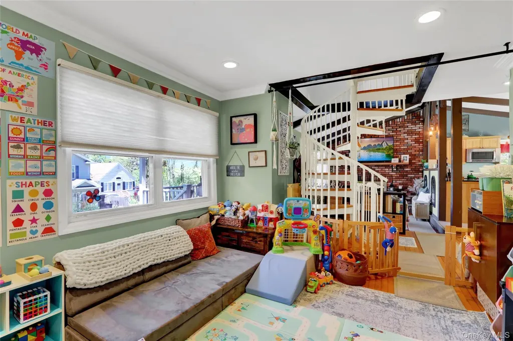 25 Zenith Road Rocky Point NY 11778