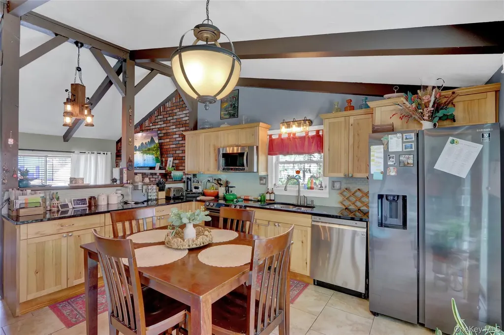 25 Zenith Road Rocky Point NY 11778