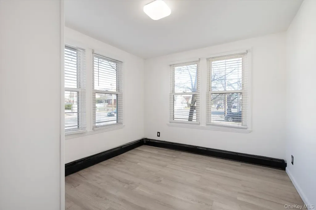 41 Atlantic Avenue Freeport NY 11520
