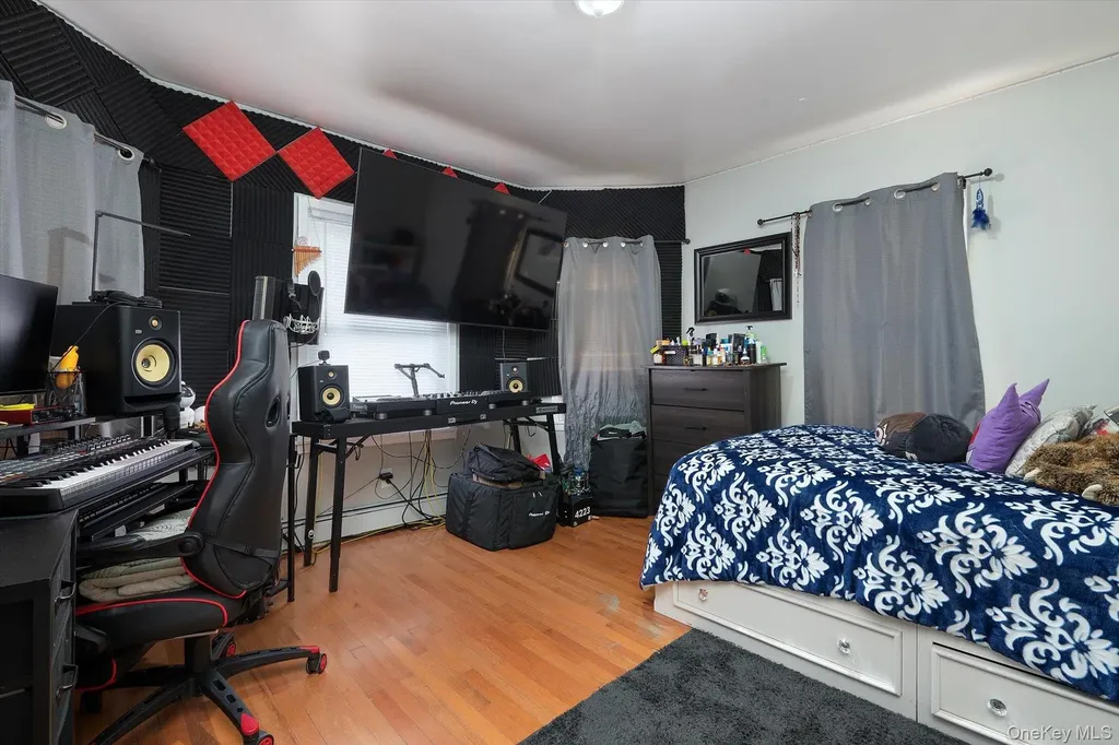 41 Atlantic Avenue Freeport NY 11520