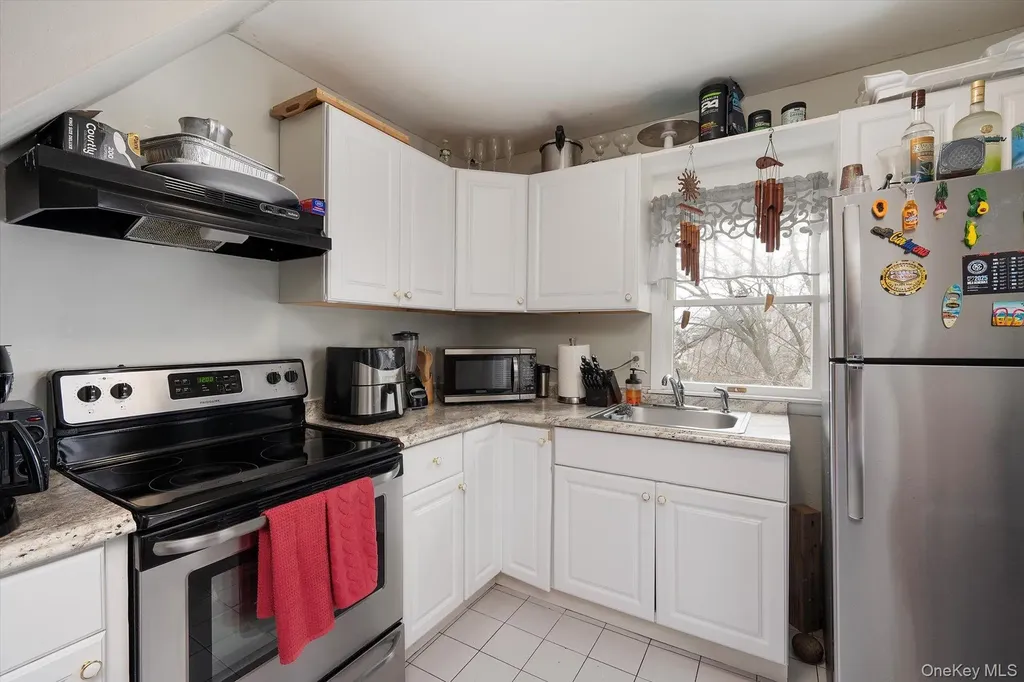 41 Atlantic Avenue Freeport NY 11520
