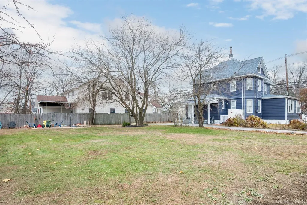 41 Atlantic Avenue Freeport NY 11520