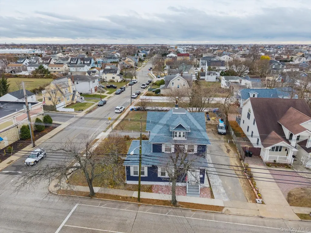 41 Atlantic Avenue Freeport NY 11520