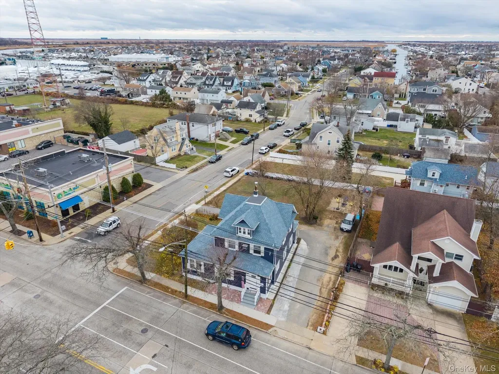 41 Atlantic Avenue Freeport NY 11520