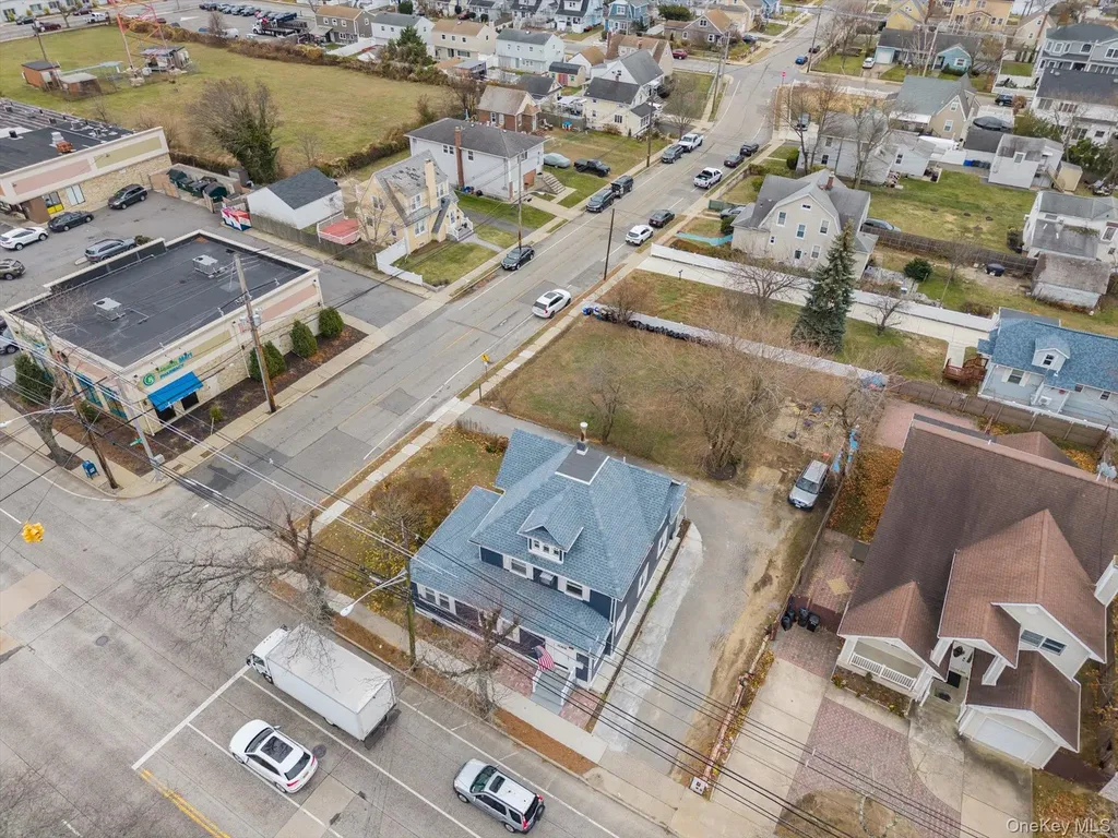 41 Atlantic Avenue Freeport NY 11520
