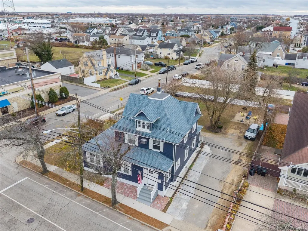 41 Atlantic Avenue Freeport NY 11520