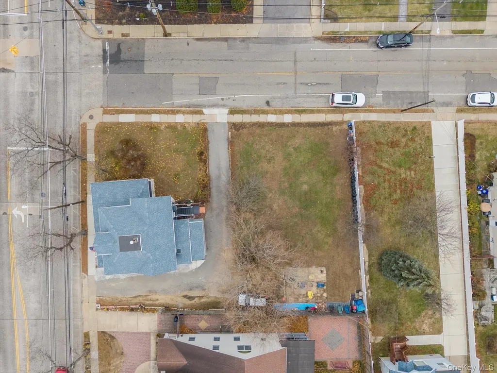 41 Atlantic Avenue Freeport NY 11520
