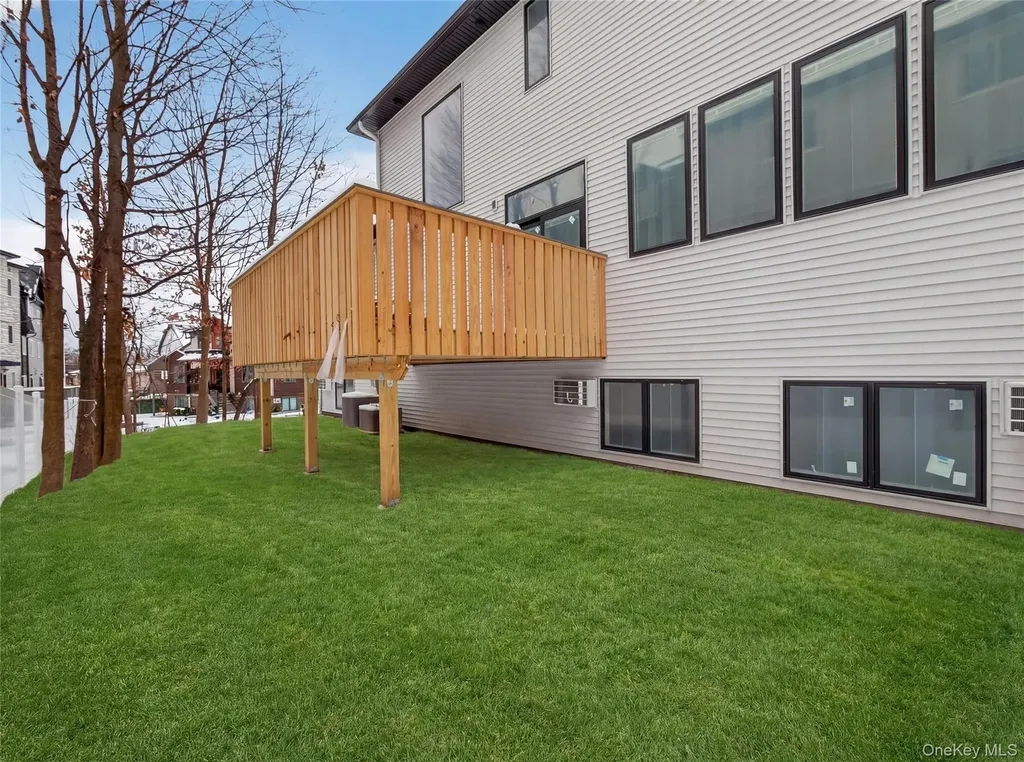 13 Elener Lane Spring Valley NY 10977