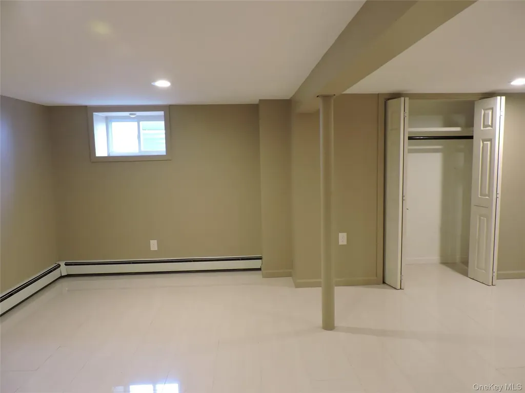 9 Bainbridge Street Roosevelt NY 11575