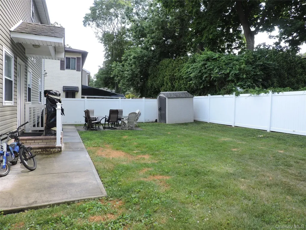 9 Bainbridge Street Roosevelt NY 11575