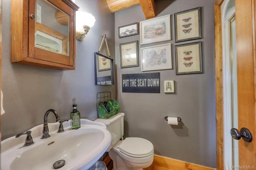 44 Cedar Pond Lane Chester NY 10918