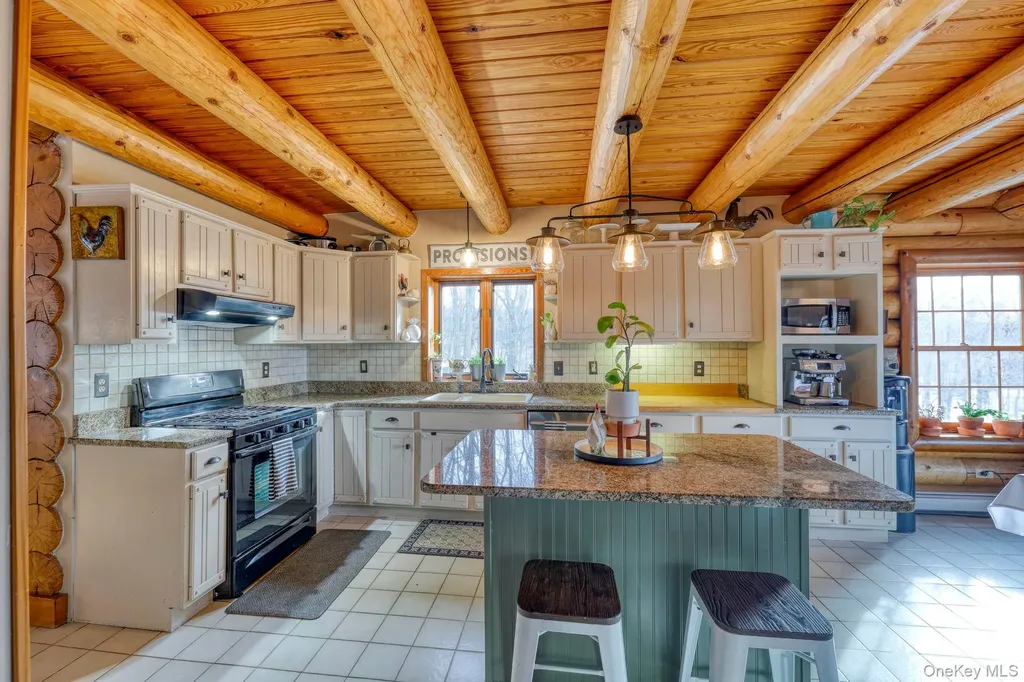 44 Cedar Pond Lane Chester NY 10918