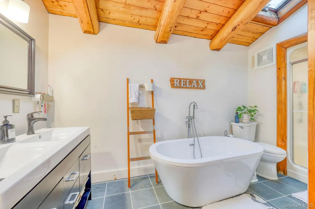 44 Cedar Pond Lane Chester NY 10918