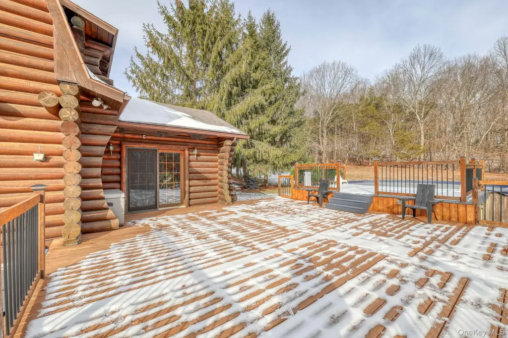 44 Cedar Pond Lane Chester NY 10918