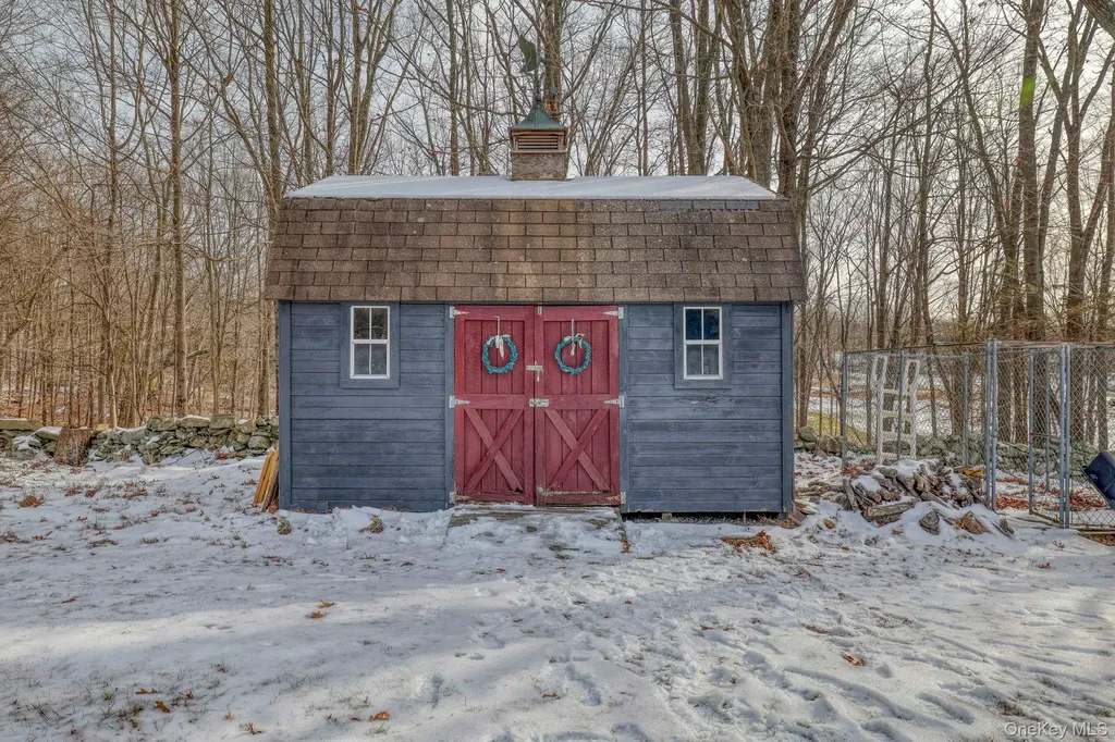 44 Cedar Pond Lane Chester NY 10918