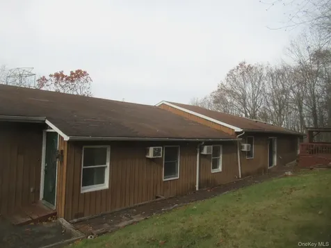 64 Hillside View Road Mahopac NY 10541