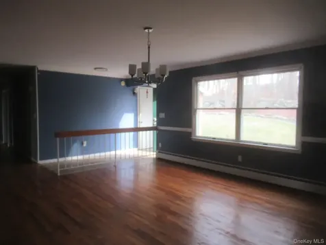 64 Hillside View Road Mahopac NY 10541