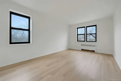 620 Pelham Road New Rochelle NY 10805