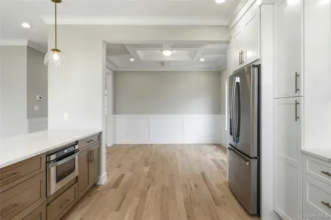 3380 Woodward Avenue Wantagh NY 11793