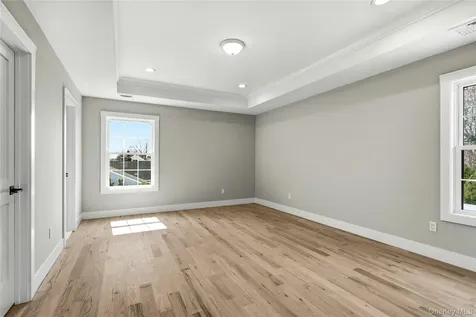3380 Woodward Avenue Wantagh NY 11793