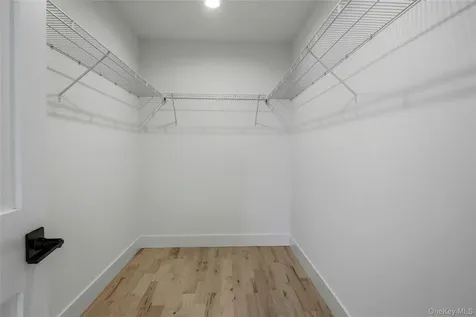 3380 Woodward Avenue Wantagh NY 11793