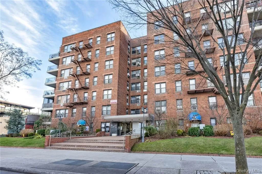 3101 Ocean Parkway Brooklyn NY 11235