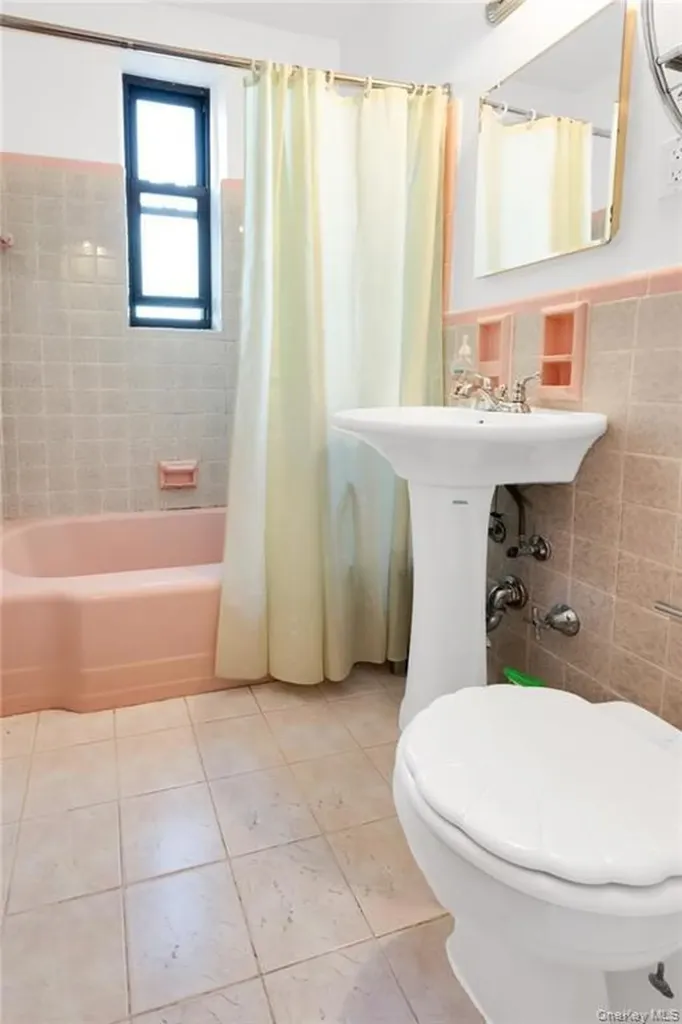 3101 Ocean Parkway Brooklyn NY 11235